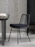 Chaise Barcelona rotin gris Livraison Gratuite